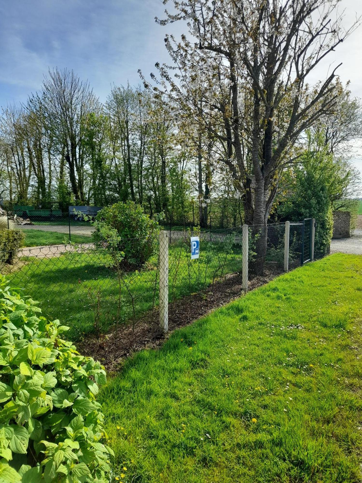 Le Manege Vila Thietreville Exterior foto